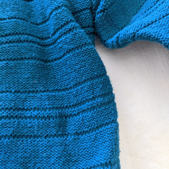 Teal v-neck bow sweater - Picture 3 of 6